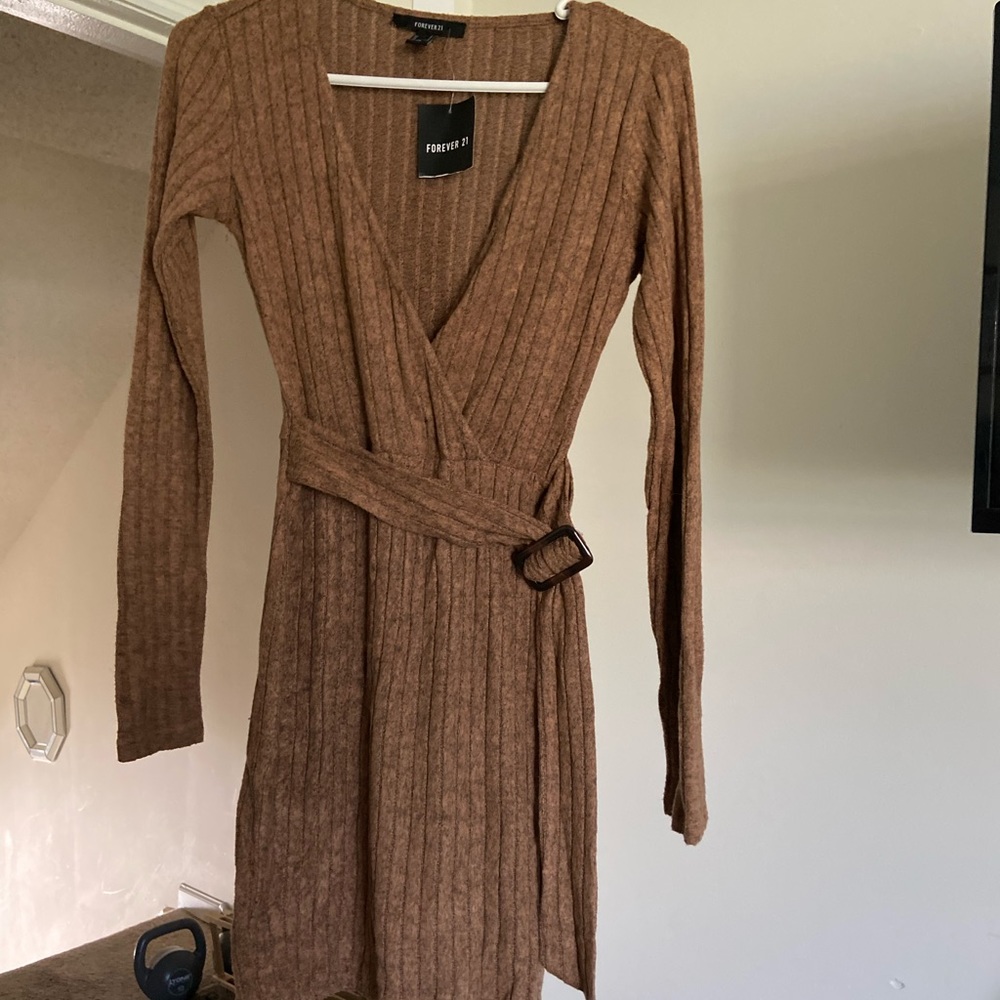 Forever 21 long sleeve dress